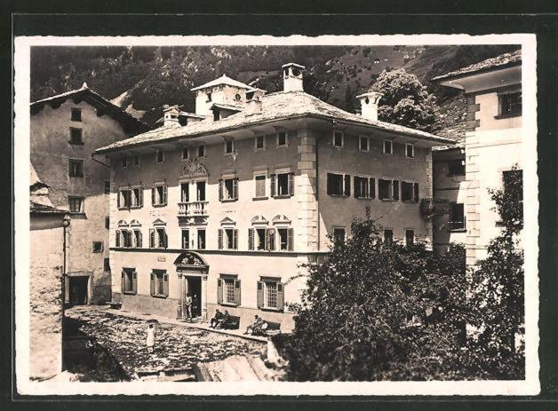 Hotel Palazzo Salis Soglio Exterior photo